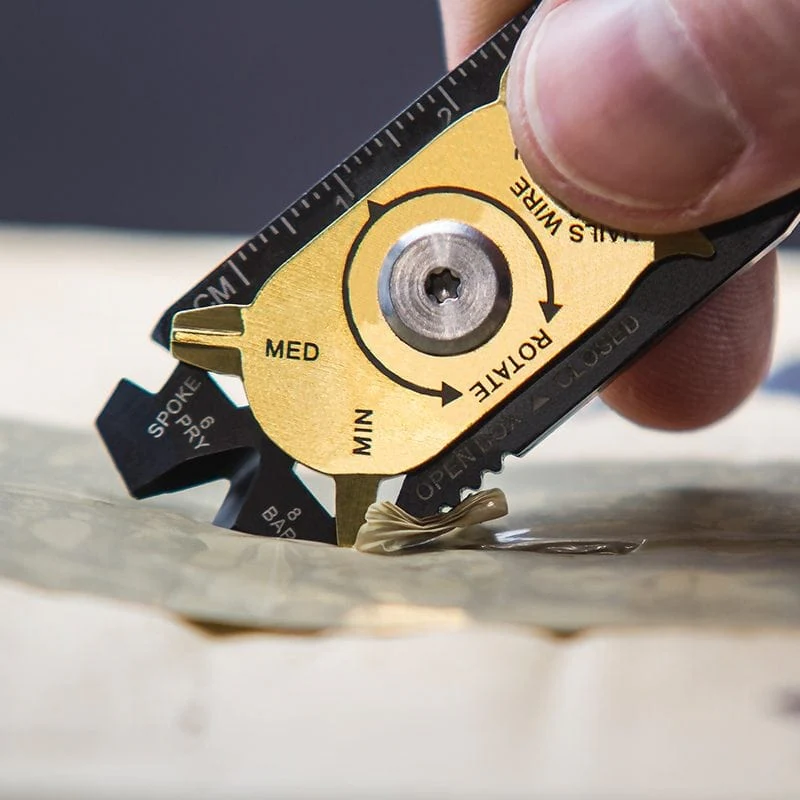 True Utility FIXR 20 in 1 MultiTool