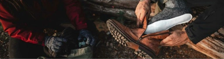 THAW - 30 Pairs-Disposable Insole Warmers - Small