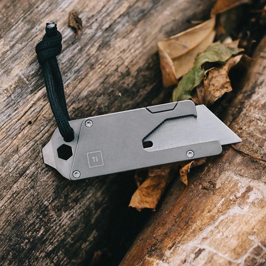 Big Idea Design Deluxe Ti Pocket Tool 