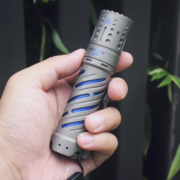 Acebeam E70-TI
