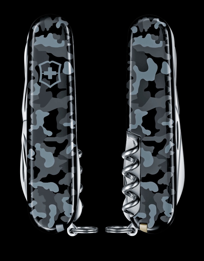 Victorinox Huntsman in Navy Camouflage