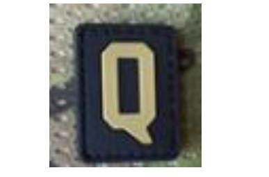 Tsno Letter Q PVC Patch Tan