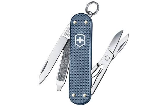 VICTORINOX CLASSIC SD ALOX LE 2026 GLACIAL BLUE